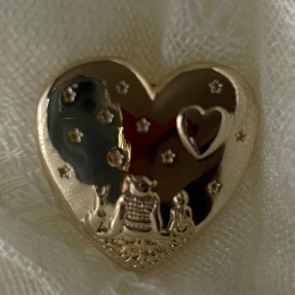 Variety C.C TM & 2092 Dreamworks LLC gold tone brooch